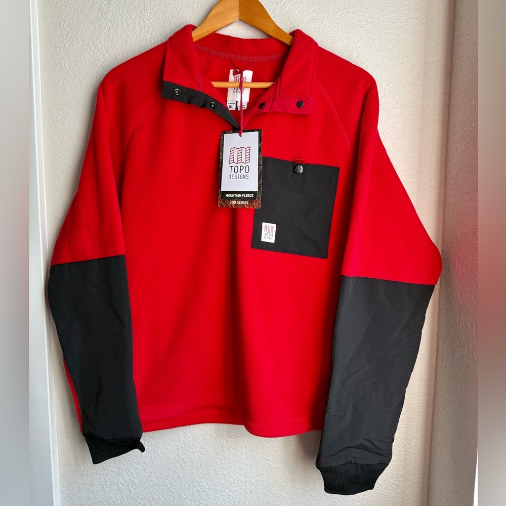 Topo Womens Mountain Fleece - XL - brand new with tags